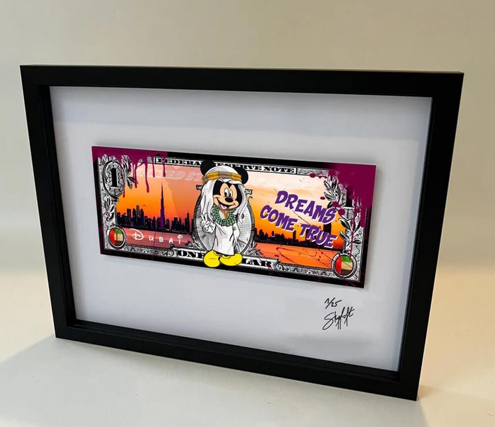 skyyloft-dubai-dollar-dreams-come-true-mickey-dollar-gerahmt-2
