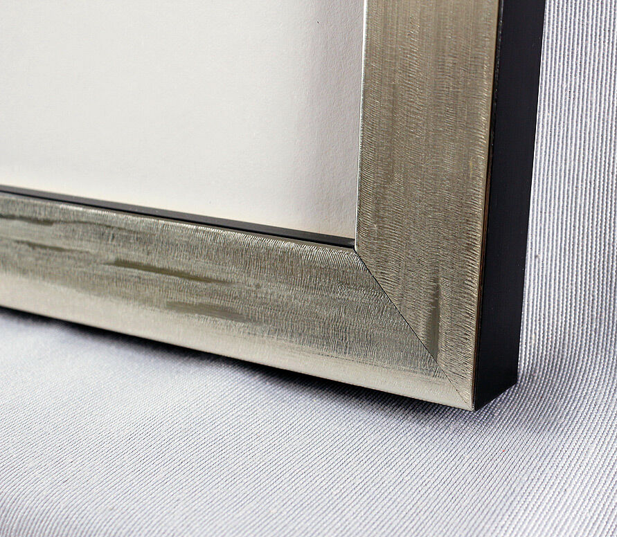michael-ferner-rahmung-detail-leiste-silber-schwarz michael-ferner-rahmung-detail-leiste-silber-schwarz