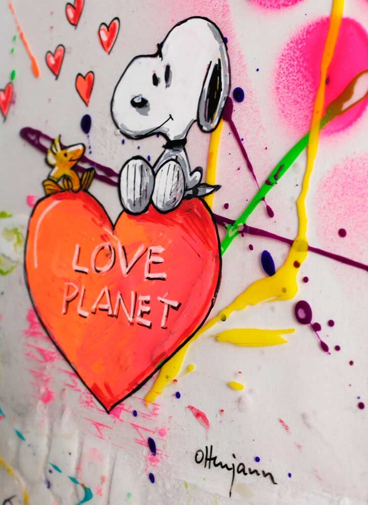 andrea-ottenjann-snoopy-woodstock-love-planet-2-0-detail